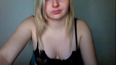 milana_milo public webcam profile photo 5