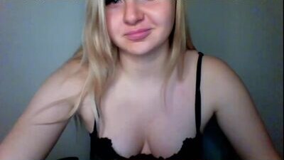 milana_milo public webcam profile photo 6
