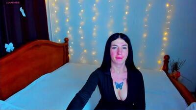 milanasky421565 public webcam profile photo 4