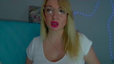 milasmille public webcam profile photo 9