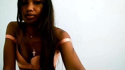 milaswet19 public webcam profile photo 3