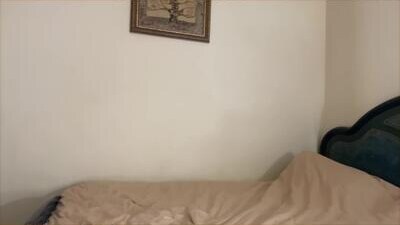 milav_ public webcam profile photo 5