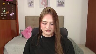 miley_baker public webcam profile photo 7