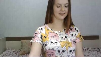 mililymi public webcam profile photo 7
