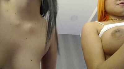 milker_amira public webcam profile photo 9