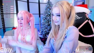 milkycute public webcam profile photo 3