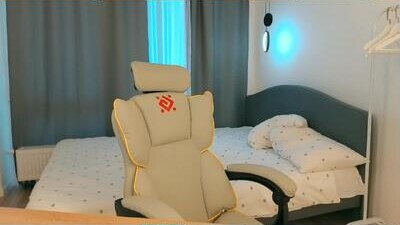milla_bellaa public webcam profile photo 10