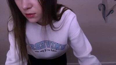 millasamsd public webcam profile photo 10