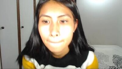 milly__taylor public webcam profile photo 3