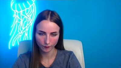 milly_liss public webcam profile photo 5
