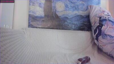 milly_saint public webcam profile photo 4