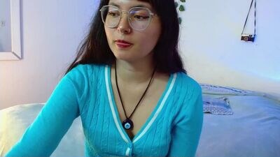 mily_baker public webcam profile photo 4