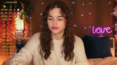 mily_clars_ public webcam profile photo 2