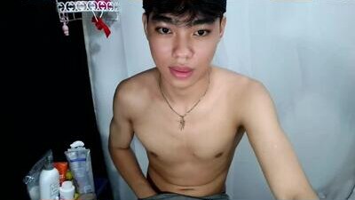 mingkla_man public webcam profile photo 8