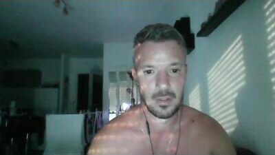 minka28 public webcam profile photo 9