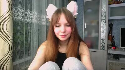 mira_princess public webcam profile photo 4