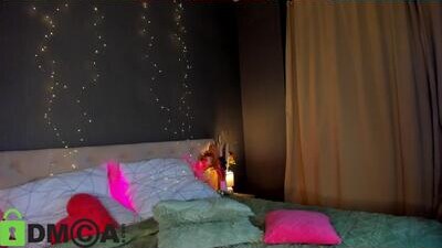 mirastarlet public webcam profile photo 8