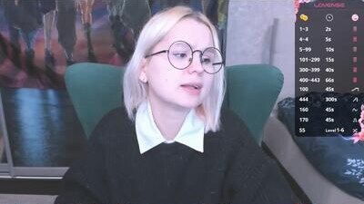 miray_kuriyama public webcam profile photo 7