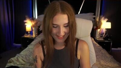 mirellember public webcam profile photo 7