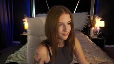 mirellember public webcam profile photo 10