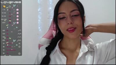 mis_elizabeth public webcam profile photo 2