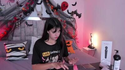 misaki_kai public webcam profile photo 2