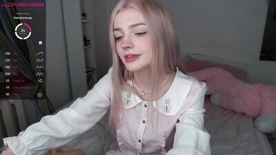 misamalady public webcam profile photo 3