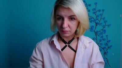 mishelle_blondie