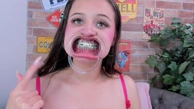 miss___salome public webcam profile photo 5