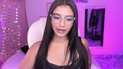 miss_alice0 public webcam profile photo 2