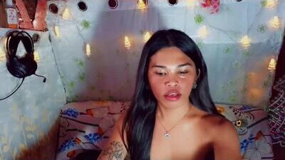 miss_bellah public webcam profile photo 5