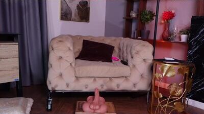 miss_m public webcam profile photo 6