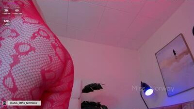 miss_norway public webcam profile photo 6