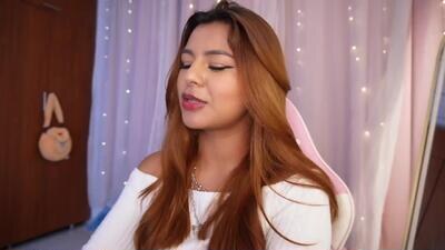 missara_ public webcam profile photo 3