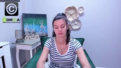missbellary public webcam profile photo 2