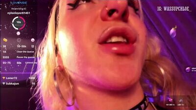 misschloe__ public webcam profile photo 6