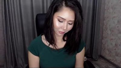 misscolly public webcam profile photo 3