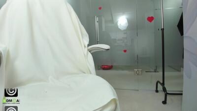 missdominna public webcam profile photo 2