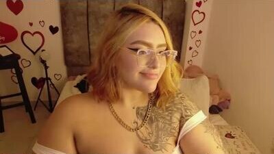 missevans_ public webcam profile photo 6
