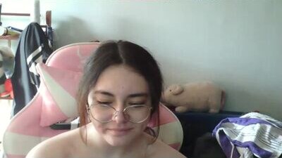 missis_mona public webcam profile photo 5