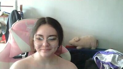 missis_mona public webcam profile photo 6