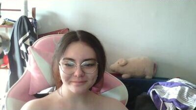 missis_mona public webcam profile photo 9