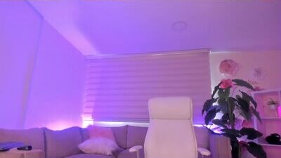 misspaulina__ public webcam profile photo 5