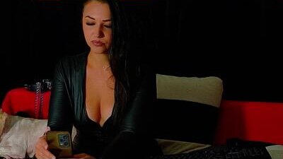 missravennoire public webcam profile photo 9