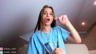 misss_vikki public webcam profile photo 2