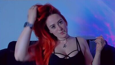 mistressinni public webcam profile photo 6