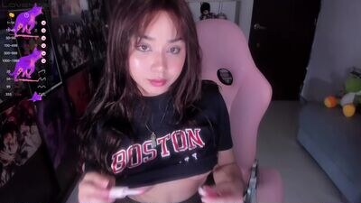 mitsu_dva public webcam profile photo 2