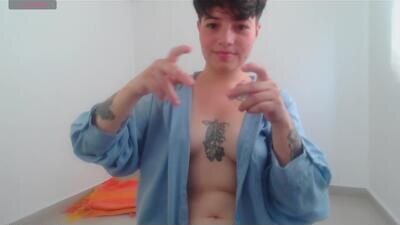 mitsuha_small public webcam profile photo 2