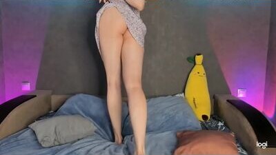 mmm_banana public webcam profile photo 9