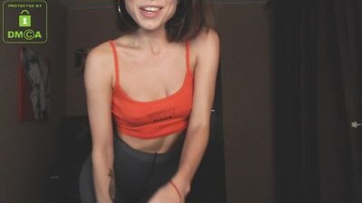 moanamo public webcam profile photo 10